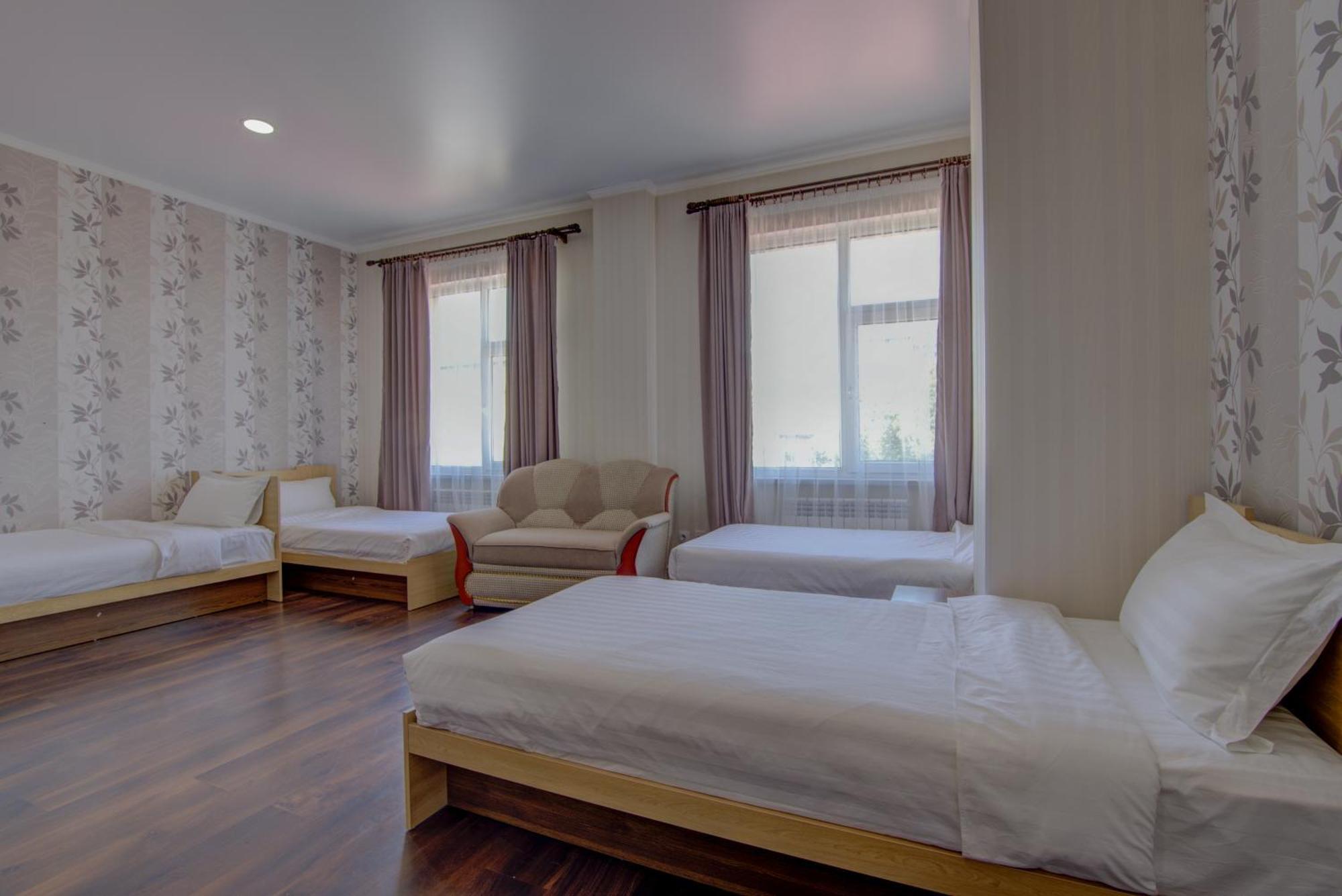Shah Palace Hotel Bishkek Luaran gambar