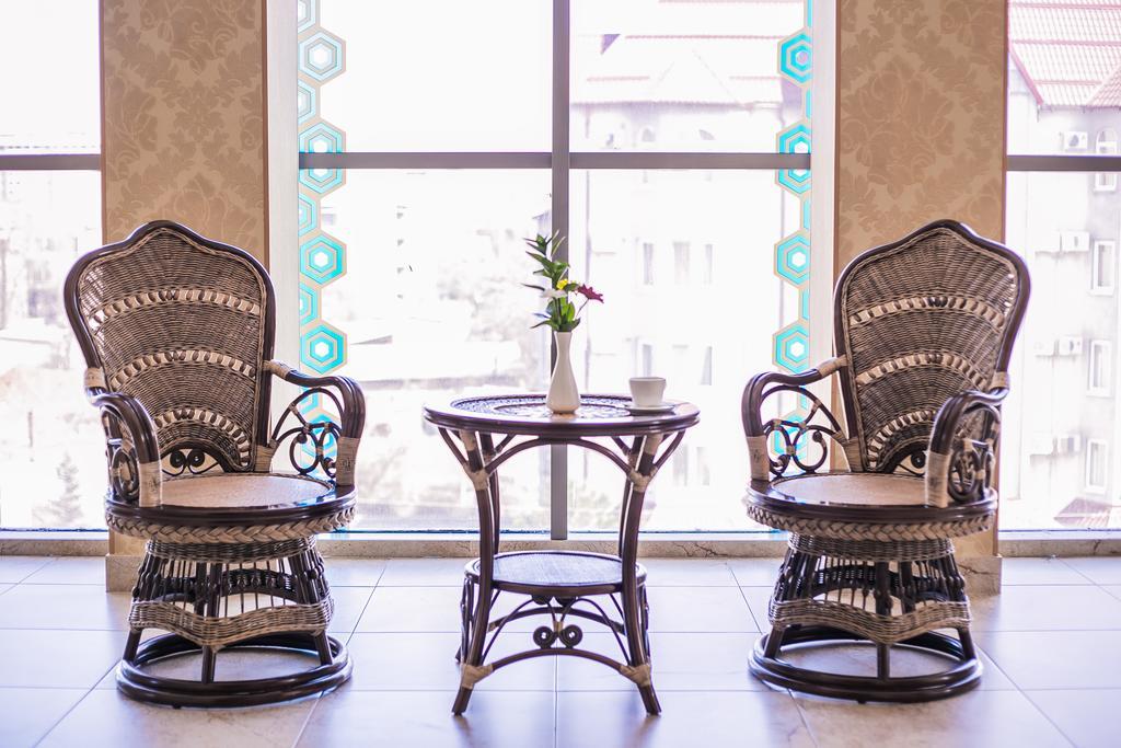 Shah Palace Hotel Bishkek Luaran gambar